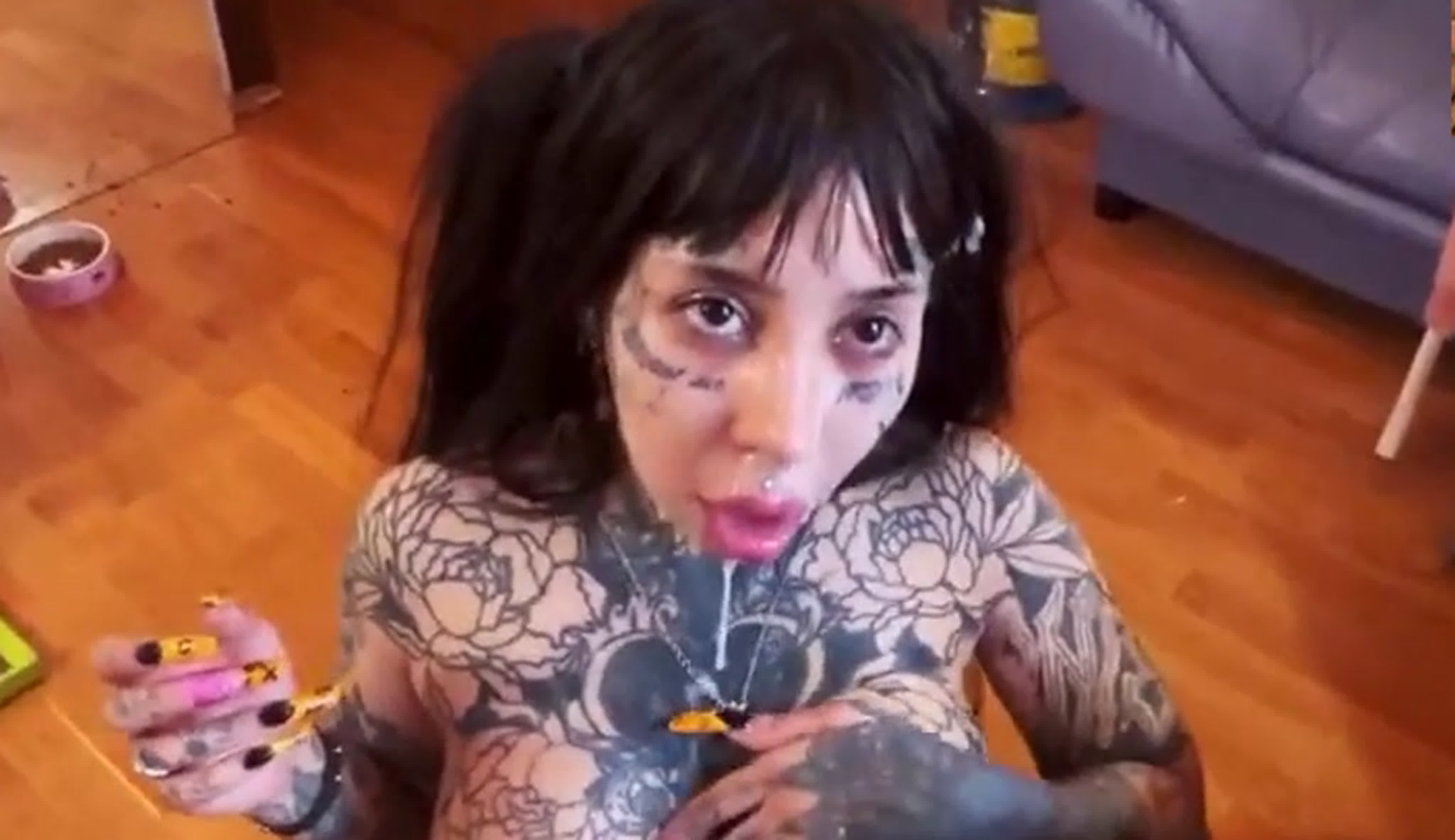 Куски секс коханого алдында алданып қалды