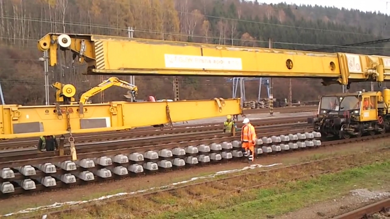 Trainspotting + cranespotting mazlík gottwald gs 150 14 tr v ústí nad orlicí