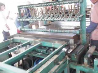 Vacuum extruder brick making machinery