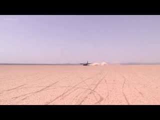 C 130j makes spectacular dust storm during landing/takeoff – usaf special ops