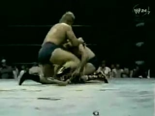 Starrcade (a flair for the gold)