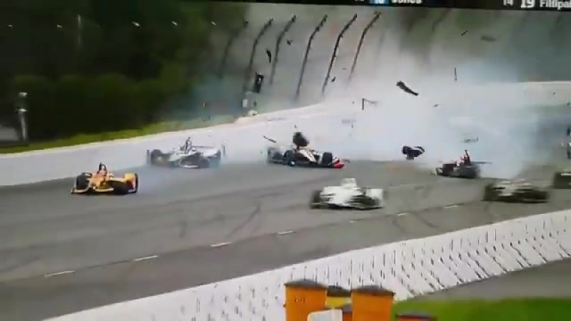 Страшная авария в «индикаре»