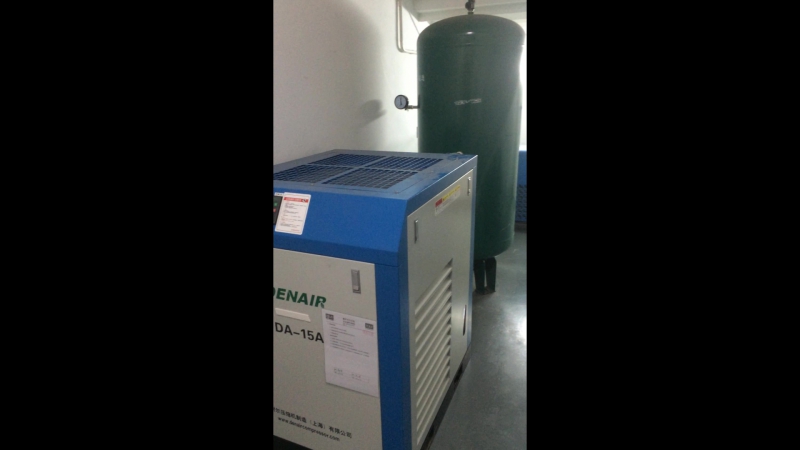 Denair компрессор в работе