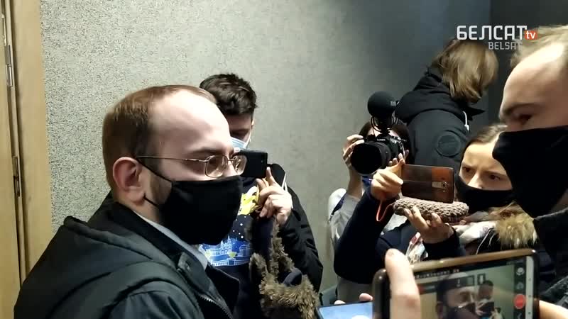 Начался суд над журналистками "белсата" екатериной андреевой и дарьей чульцовой <#белсат>