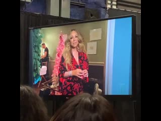 Little cameo of mariah carey on the latelateshow performance coming up soon