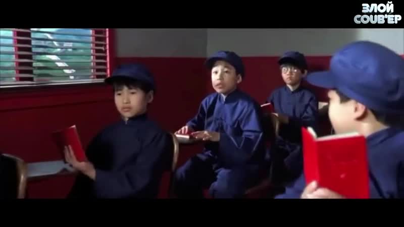 Хуй не отвлекайся, я засмотрелся на огромный летающий ялдык вп