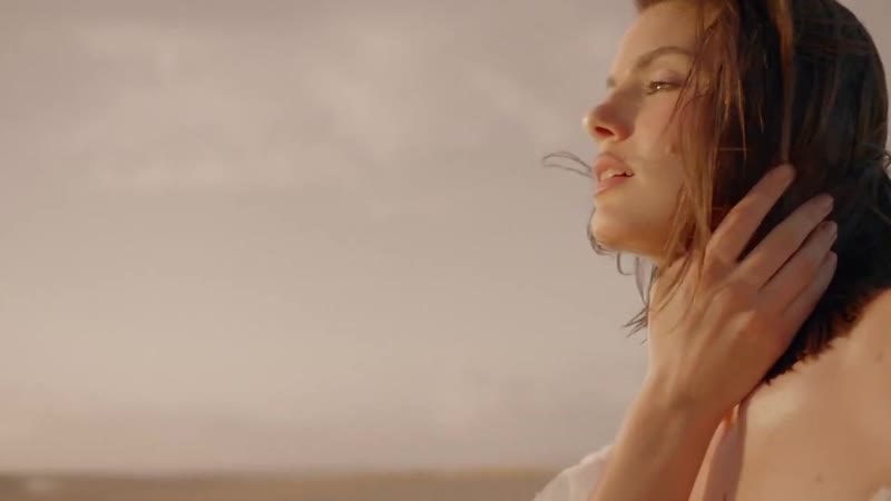 Камила кейроз в новом рекламном ролике парфюма "eudora"