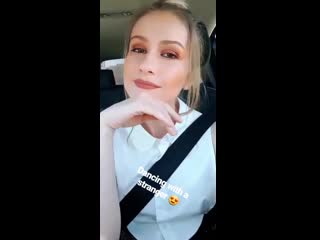 Ester peony sings sam smith's "dancing with the stranger"