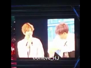 When jongdae was singing my turn to cry baekhyun was joking with kai that was looking at them while laughing so cute #exordiumin