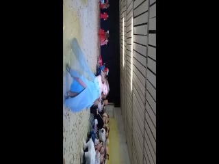 Вика олейник & polina (win) runway teens