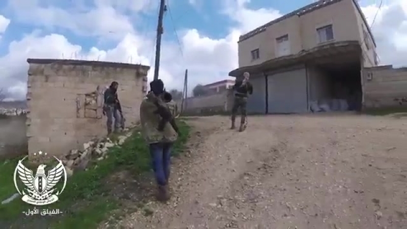 Сирия африн бои между протурецкими боевиками и курдами (2018)