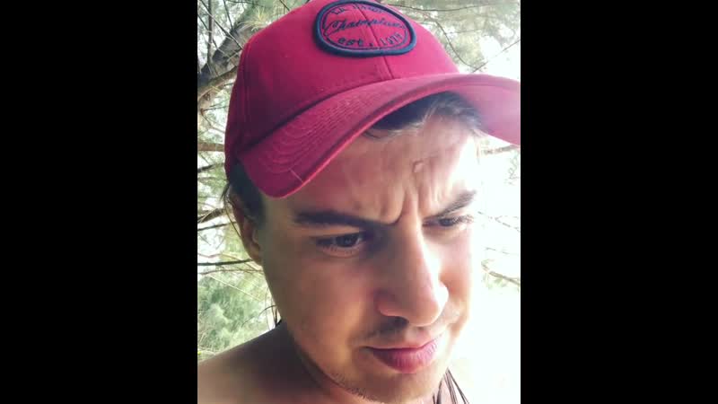 Колено нереально болит и полностью не функционирует 2019 12 19 [странник артур]