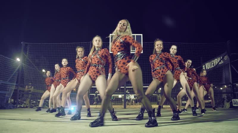 Savage choreo by anna kalle