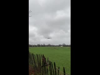 Airbus a380 go around due to storm “ciara”