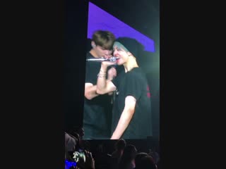 I love u jiminㅠㅠ bts btsinparis btsloveyourselftour jimin @bts twt
