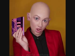 Adria glamorous blue и @sofia markova