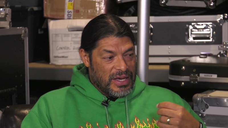 Metallica׃ rob trujillo the hardwired so what! interview