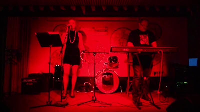 Sunny "sofi band" live irish pub