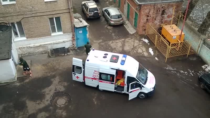 Воронеж, 12 ая областная инфекционная больница увезли двоих людей с подозрением на китайский коронавирус