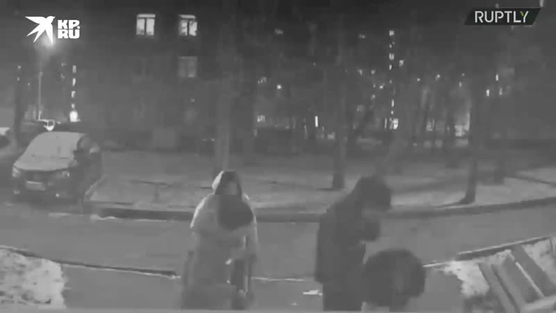 Полицейский подстрелил ребенка mp4