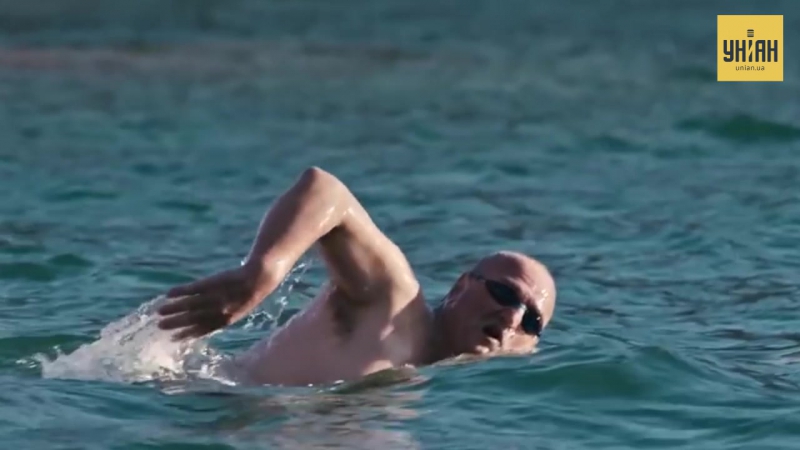 За межею можливостей 62 річний чоловік переплив у довжину 5 найбільших річок планети