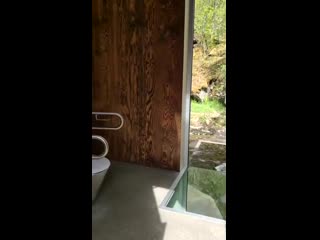 Туалет у дороги в норвегии (vhs video)