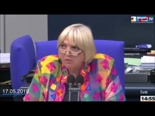 Claudia roth und die altparteien aber vorsicht