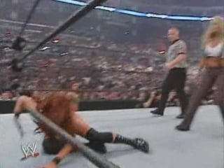 Trish stratus vs christy hemme