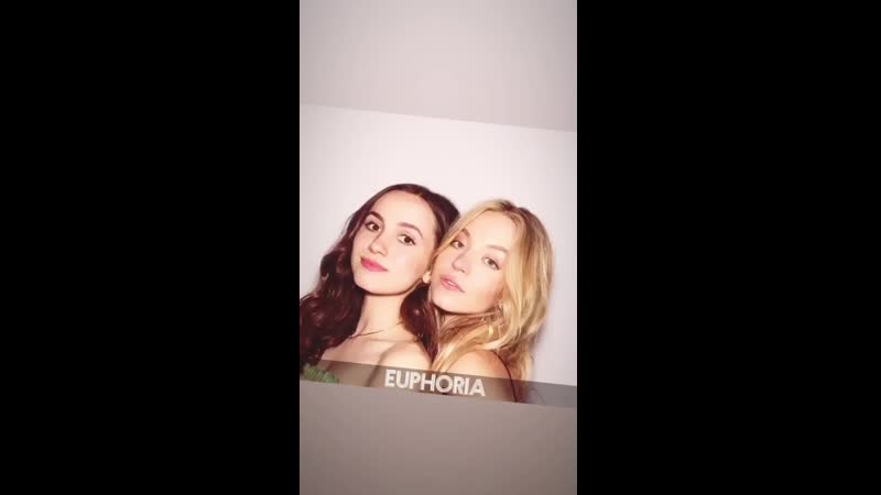 Сидни свини и мод апатоу на вечеринке в честь завершения съёмок