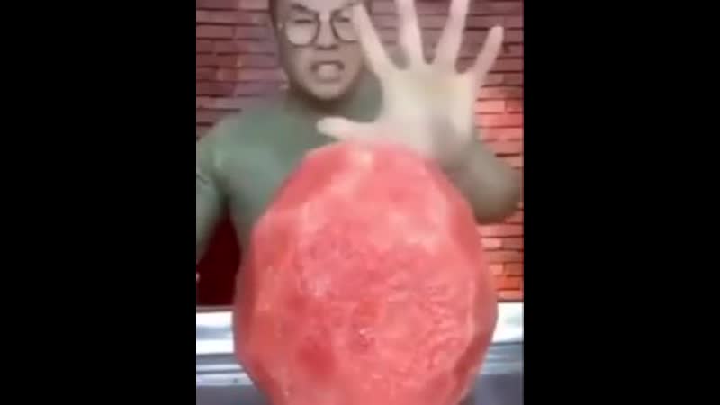 Ебаный долбоёб проголодался