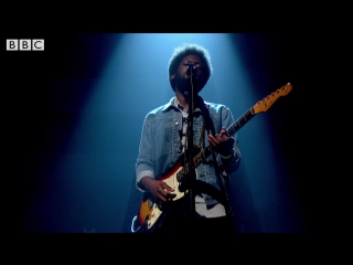 Michael kiwanuka black man in a white world (live at 'later with jools holland')