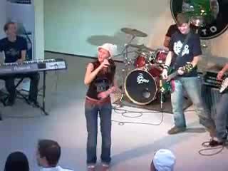 Kristina dörfer room for more (live)