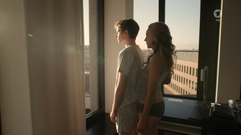 Анке энгельке, петра шмидт шаллер / anke engelke, petra schmidt schaller tödliche geheimnisse das versprechen ( 2020 )