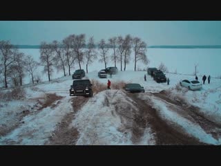 Вот что может mercedes g63 amg против мажоров на porsche cayenne, audi q7, toyota prado, range rover