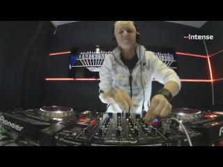 Paw luk & exia aerofort (denis sender remix) @ radio intense 22 01 2014 anna lee [live]