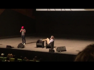 Osric chau doing an awesome backflip at #ahbl6