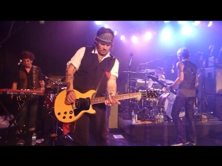 Hollywood vampires whole lotta love roxy theatre west hollywood ca johnny depp 9 16 15 ke$ha