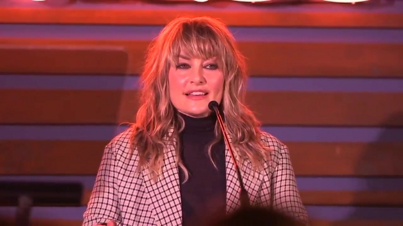 Мэдхен амик о лили рейнхарт на variety’s power of young hollywood