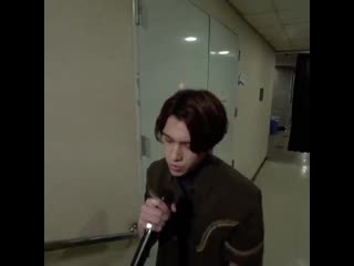 Reminding y’all that hendery can not only porn, but he can also sing