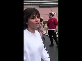 Паблик teatime with selena