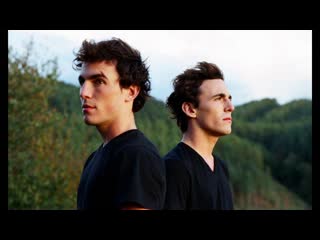 Дай мне руку / donne moi la main (2008)