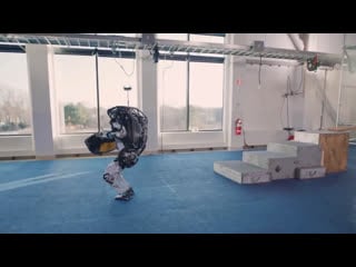 Компания boston dynamics устроила робота atlas разнорабочим