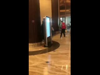 [ 200424 ] didi go to work!! have a good day and fighting!! wangyibo 王一博