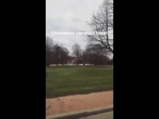 Lea michele listening to chris colfer and darren criss’ glee rendition of “let it snow” via her instagram story ( 2017)