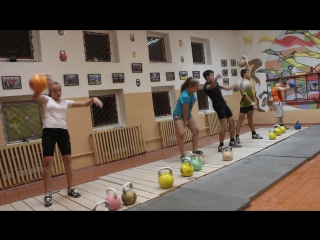 28 11 16 тренироа,старшая група,рывок гири