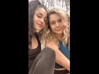 Yvette monreal & brec bassinger