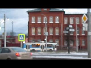 Троллейбус № 189 зиу 682г 016 04, маршрут 5 троллейбус" по серпантину" поворачивает на вокзал