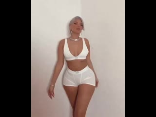 Amirahdyme 1334329853934533986006116950158297681839012n mp4