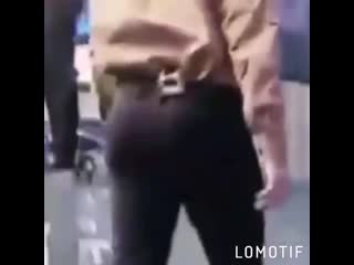 I wonder if taehyung ever goes on twitter just to see a video edit of his ass go viral