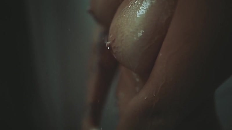 Тяжелого porn video – Сучка после тяжелого рабочего дня 720p